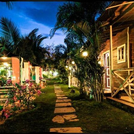 קלנגוטה Boaty'S Beach Cottages מראה חיצוני תמונה