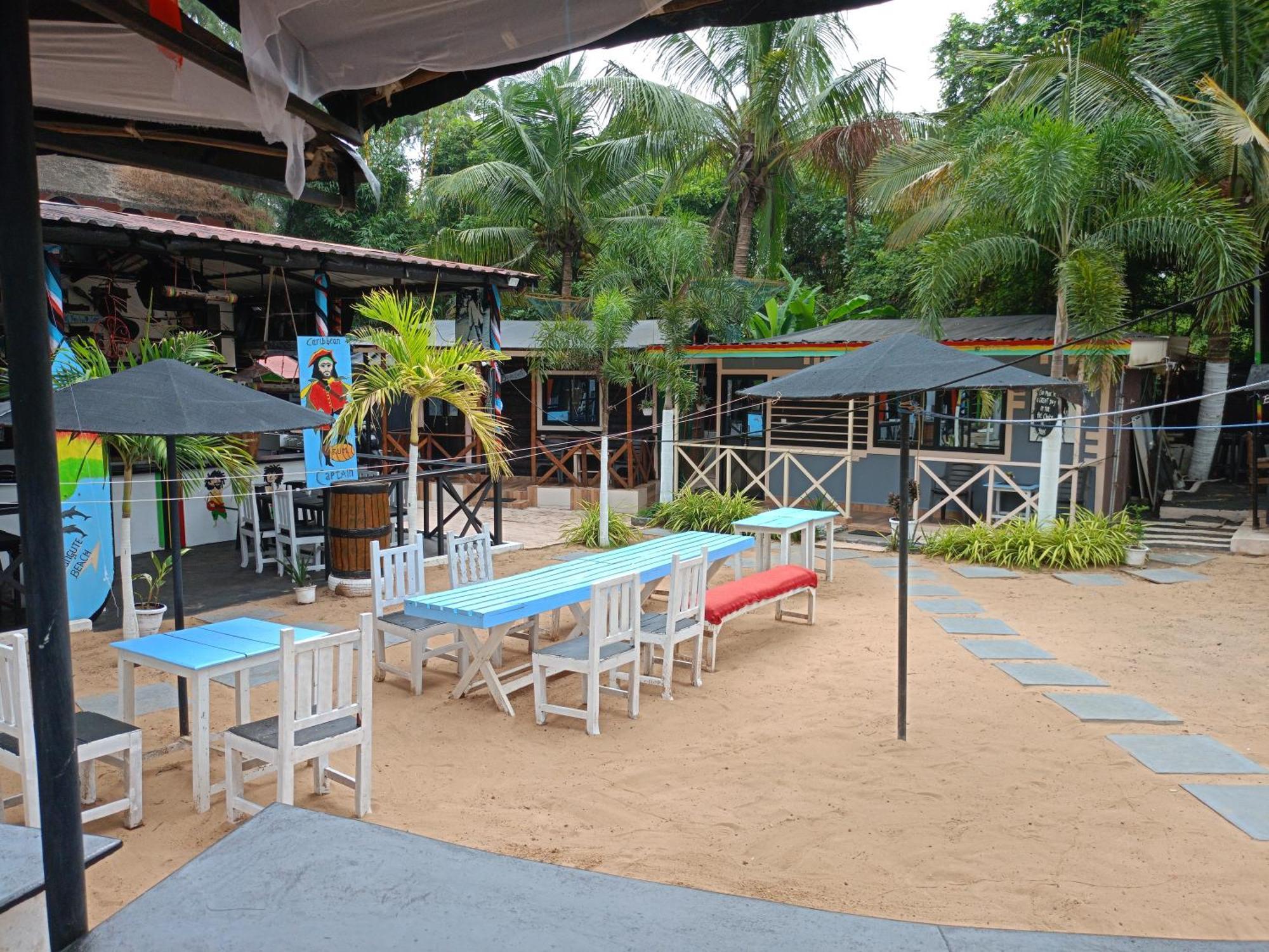קלנגוטה Boaty'S Beach Cottages מראה חיצוני תמונה
