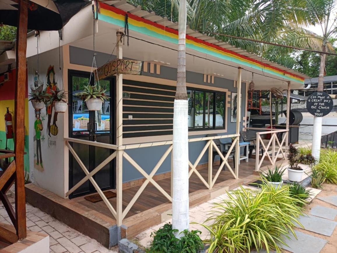 קלנגוטה Boaty'S Beach Cottages מראה חיצוני תמונה