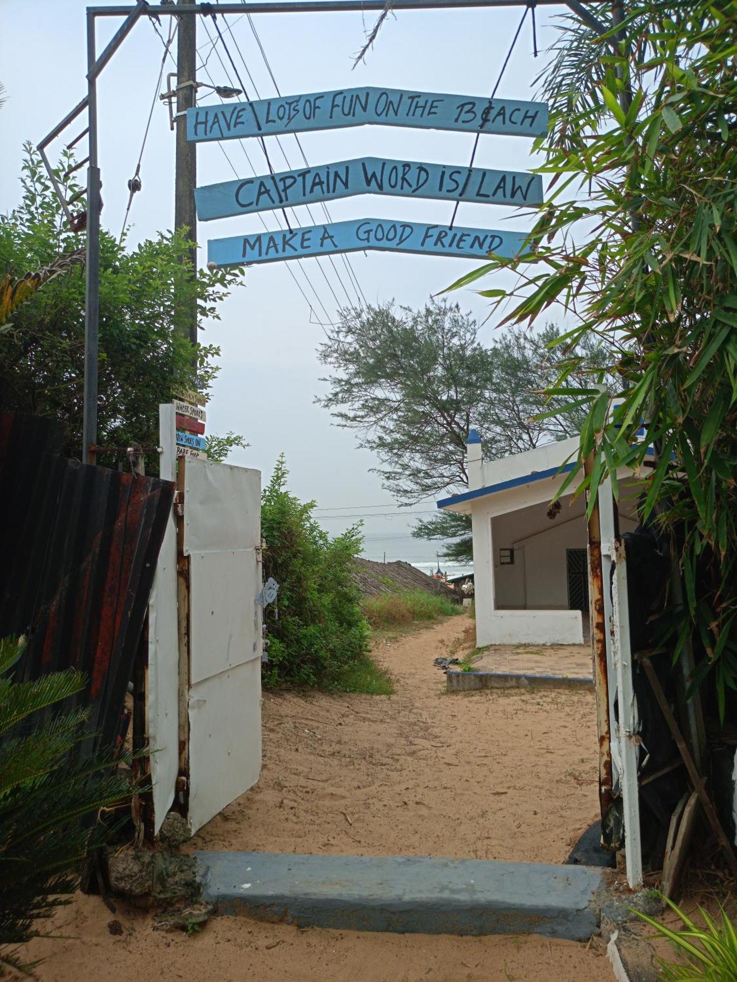 קלנגוטה Boaty'S Beach Cottages מראה חיצוני תמונה