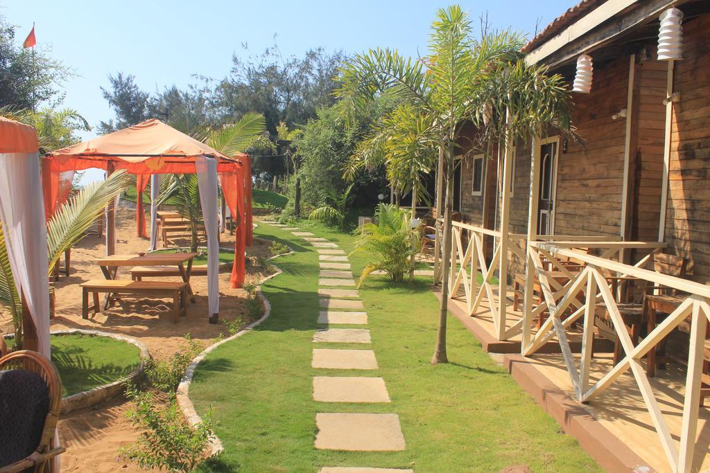 קלנגוטה Boaty'S Beach Cottages מראה חיצוני תמונה
